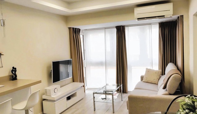 Beautiful designer apartment on the Golden Mile.