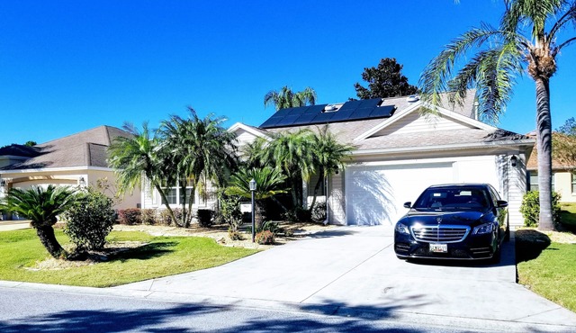 Beautiful designer home at Virginia Trace, Lake Sumter's Landing