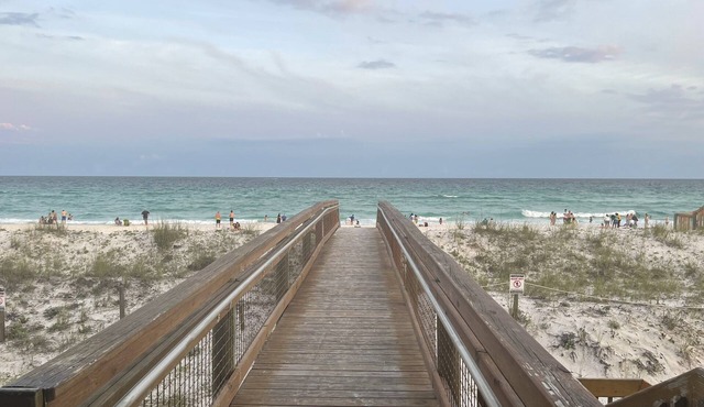 Beautiful Destin Villa in Private Gated Resort Community