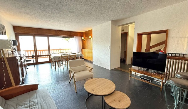 Beautiful detached house facing the slopes