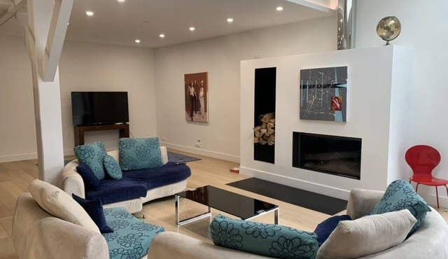 Beautiful Divonne Home in the Heart of the town and totally Private!