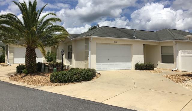 Beautiful Dog Friendly 2/2 Villa w/ BBQ Grill, & FREE WiFi!