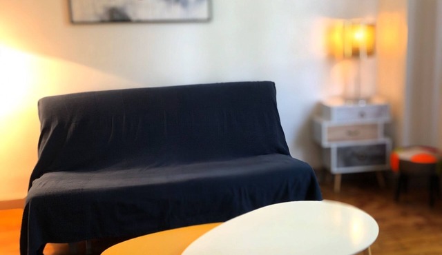 Beautiful duplex apartment for 5 people 5 minutes from IGR metro station 14 and Paris 10 minutes away