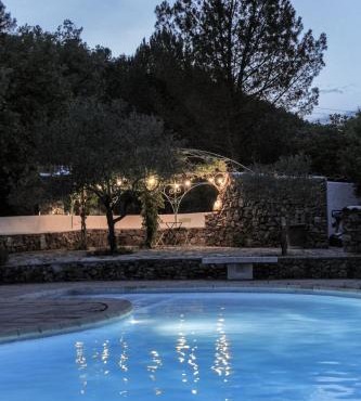 Beautiful duplex apartment in a farmhouse in Provence Verte VAR