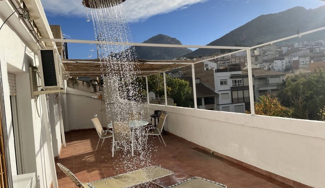 Beautiful duplex penthouse with spacious terrace in the center of town