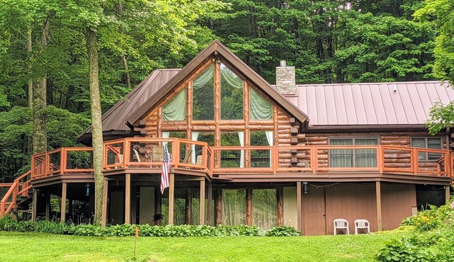 Beautiful Eagle Rock Lodge!