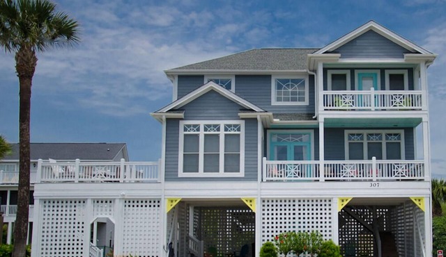 Beautiful Edisto 2nd Row Home with Ocean Views