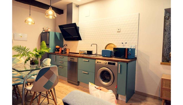Beautiful apartment on the banks of the Jerte river. Pets Allowed. Nature.