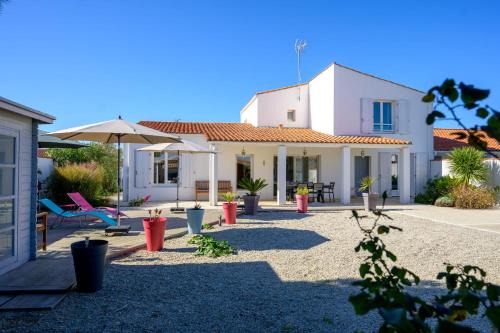 Beautiful family house with a large terrace