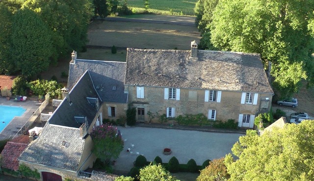 Beautiful family home between Sarlat and the Lascaux caves
