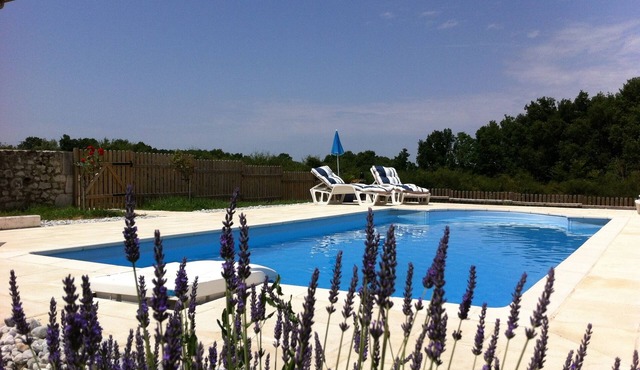 Beautiful family home with pool between Eymet and Bergerac near Bridoire