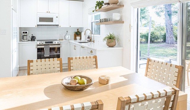 Beautiful Family Home. Power is ON.