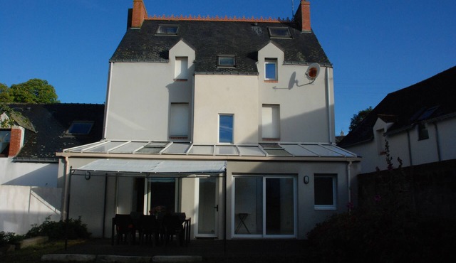 Beautiful Family House Between Sea and Brière