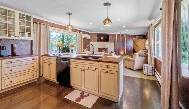 Beautiful family lodge with all the comforts of home