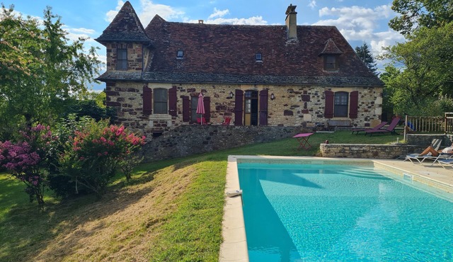 Beautiful family property in the heart of the Périgord Noir.