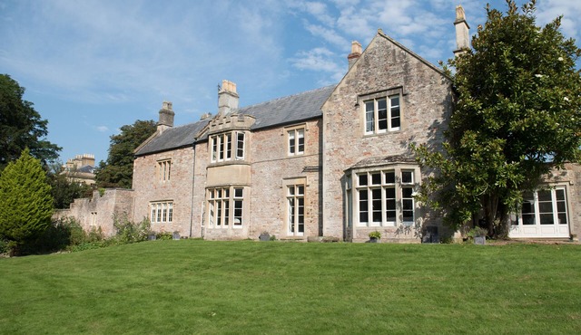 Beautiful family sized cottage close to Wells.