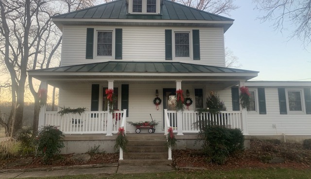 Beautiful Farmhouse Stay!