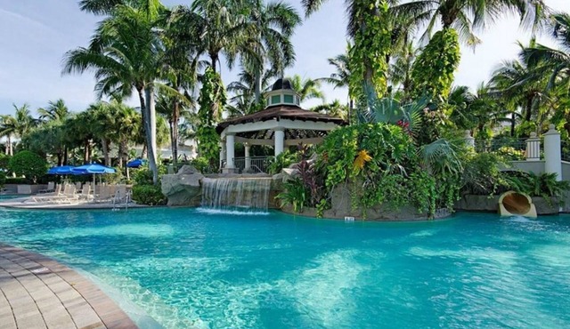 Beautiful Fiddlers Creek, Coach Home, Naples Florida