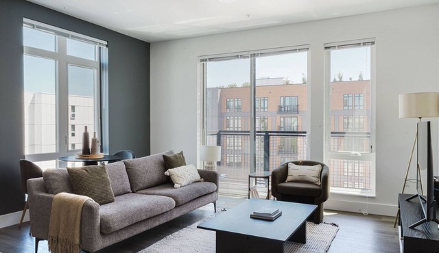 Beautiful First Hill Jr 1BR w/Gym, BBQ & Game Room, by Blueground