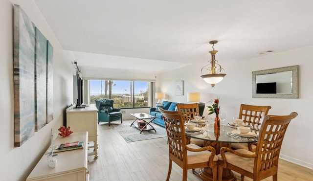 Beautiful First Floor Condo- Amelia Surf and Racquet -Oceanfront