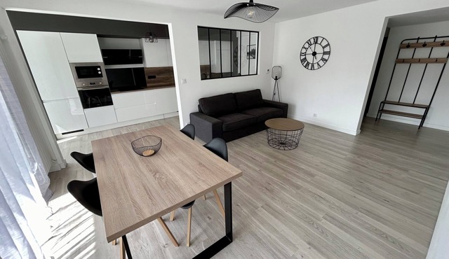 Beautiful flat close to the city centre!