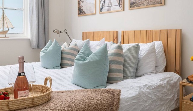 Beautiful Flat Converted Chapel Free Parking Fast Wifi Smart TV