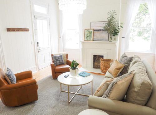 Beautiful Forsyth Park Charmer - Amazing Location!