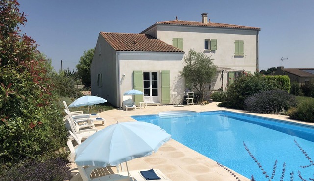 Beautiful Charentaise House With Private Pool Above Charming Port Near Beaches