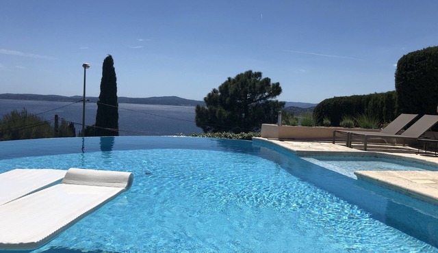 Beautiful & charming Provence villa, Les Issambres. French Riviera