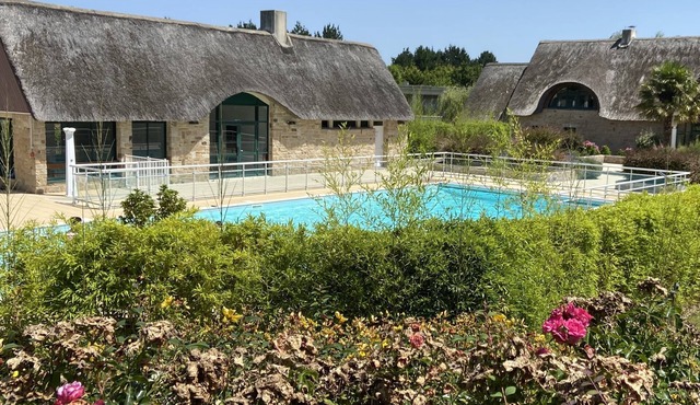 Beautiful apartment overlooking the Golf de la Baule, 10 minutes from the beach and the town center