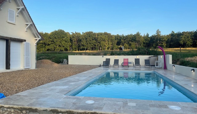 Beautiful renovated farmhouse with 10m pool in the middle of the forest