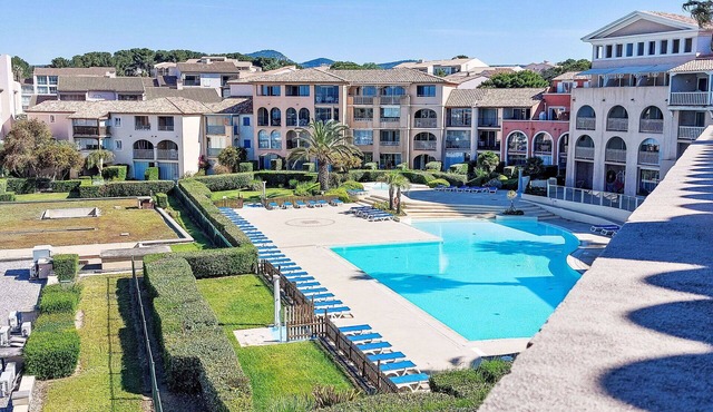 Beautiful apartment for 6 people with pool, WIFI, TV, terrace and pets allowed