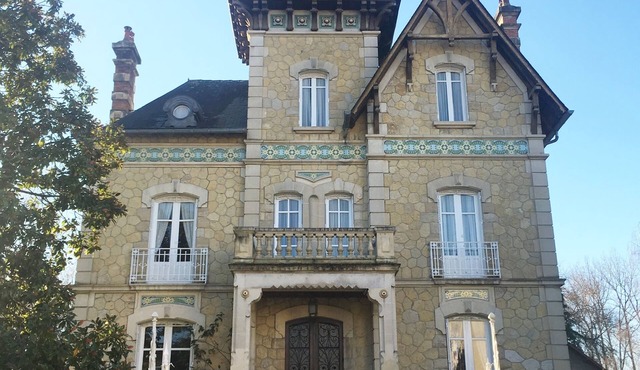 Beautiful French style mansion, in Terrasson Dordogne Valley