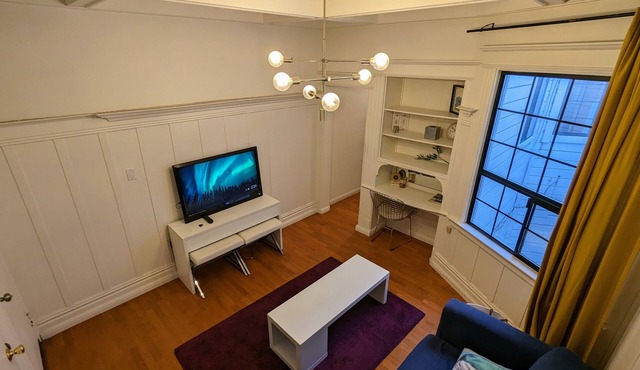 Beautiful furnished large 2 bedroom apartment in the heart of San Francisco