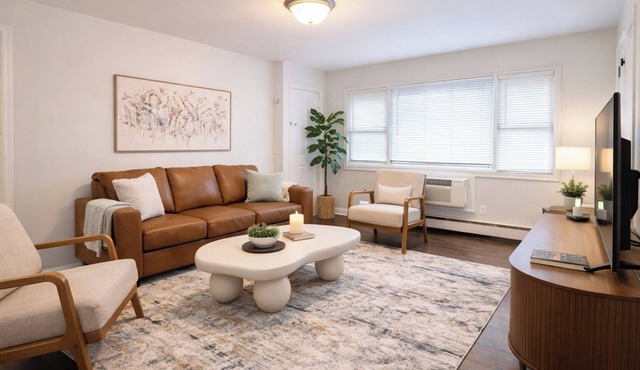 Beautiful furnished 2-bedroom apartment in Phillipsburg! Nice neighborhood!