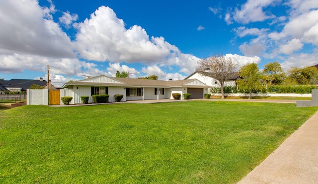 Beautiful Furnished Arcadia Home with Camelback View Off Exeter