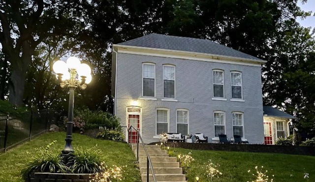 Beautiful Furnished house to rent