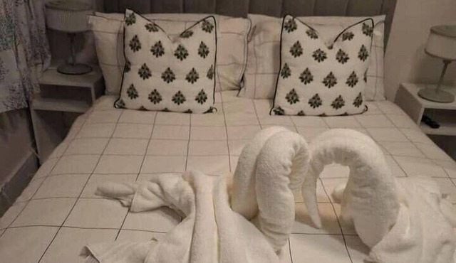 Beautiful Gem in Ilford