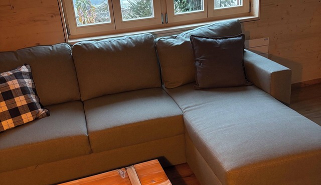 Beautiful, gently renovated apartment in the beautiful Bernese Oberland.