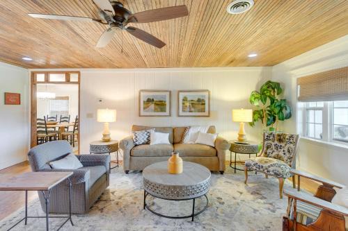 Beautiful Georgia Farmhouse Rental with Patio