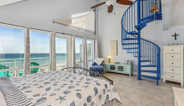 Beautiful Gulf front townhome at White Sands!