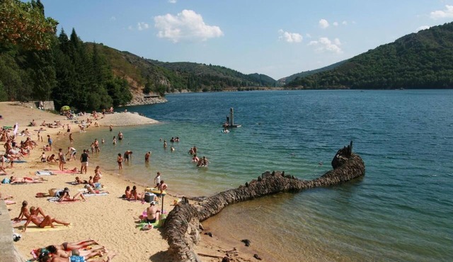 beautiful home in the Cevennes National Park with large heated pool