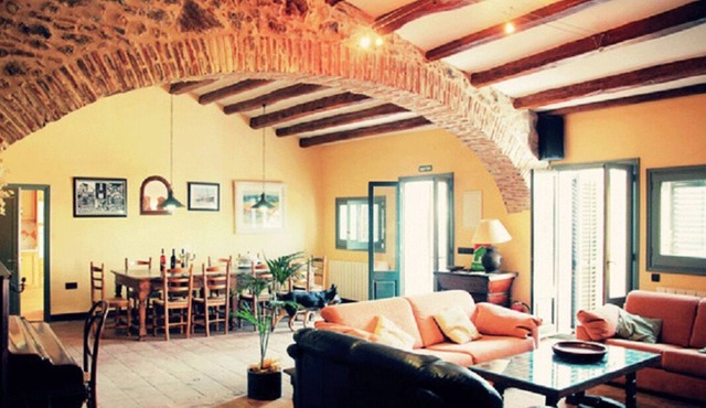 Beautiful heritage house in vineyard