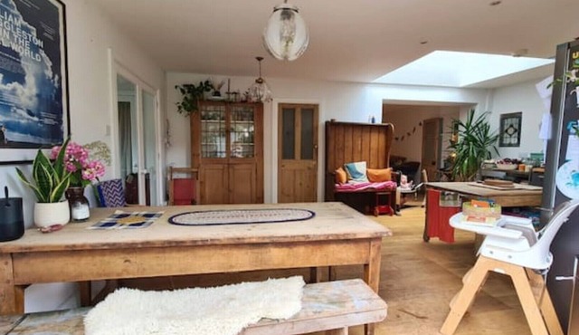 Beautiful hidden Frome Home