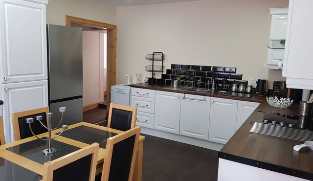 Beautiful Highland Cottage in the heart of Evanton. nSTL: HI-20018-F, EPC : (D)