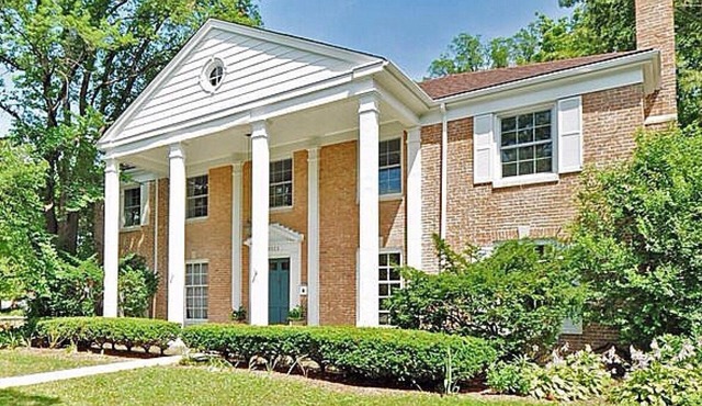 Beautiful Historic Colonial 5 bedroom