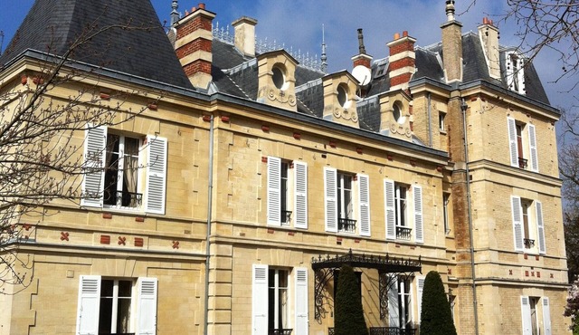Beautiful historic home with big garden minutes from Paris-perfect for families!
