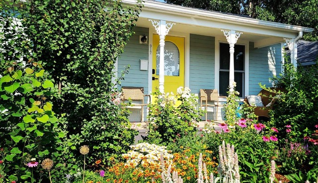 Beautiful, Historic Home in Old Town Louisville