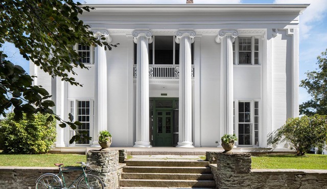 Beautiful historic home in Newport