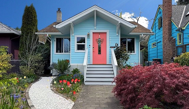 Beautiful Historical 1919 Craftsman, Kismet House